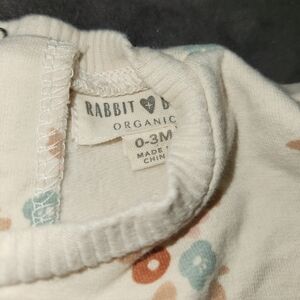 🍼 Rabbit & Bear Organic Cream Baby Sweatshirt